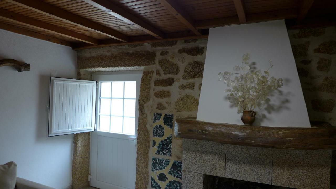 Casas Da Villa - Monsanto - Oliveira E Videira Relva  Esterno foto